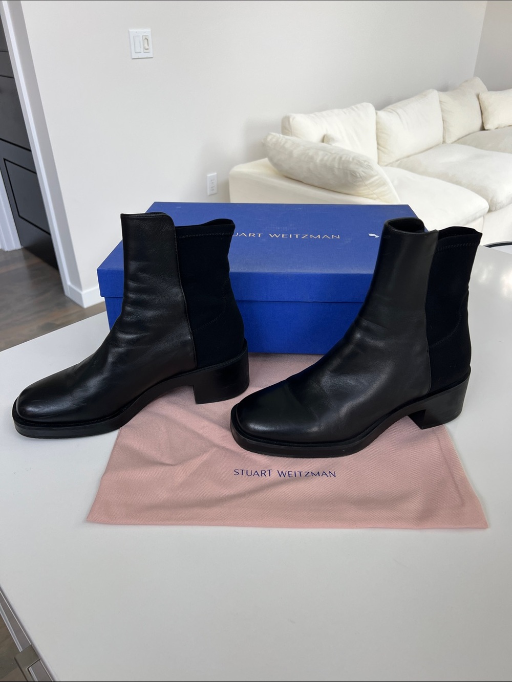 Stuart Weitzman 5050 kaia black leather bootie ankle boots size 8